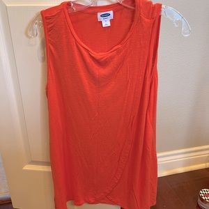 Old Navy maternity nursing top